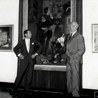 1-Yves-Brayer-et-Serge-Lifar-devant-son-portrait-Palais-de-la-Méditerranée-Nice-1967