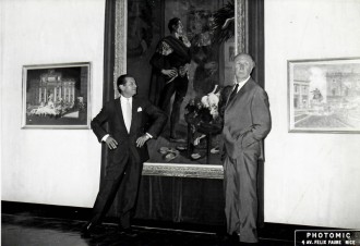 1-Yves-Brayer-et-Serge-Lifar-devant-son-portrait-Palais-de-la-Méditerranée-Nice-1967