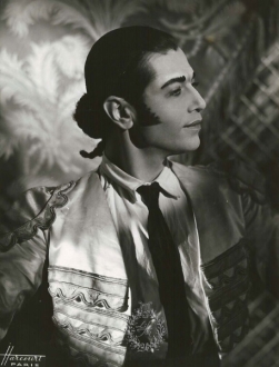 Studio Harcourt (066)